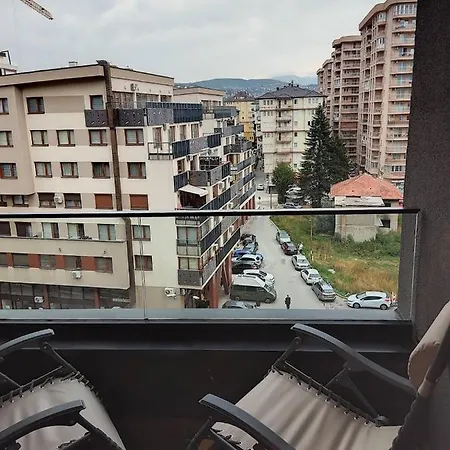 Urban Bulevar Free Garage Parking Apartman